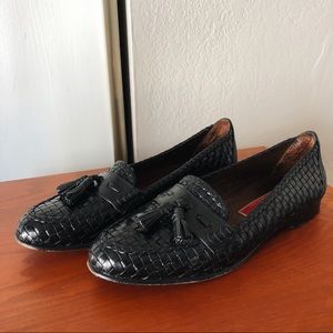 Vintage Cole Haan woven tassel loafers